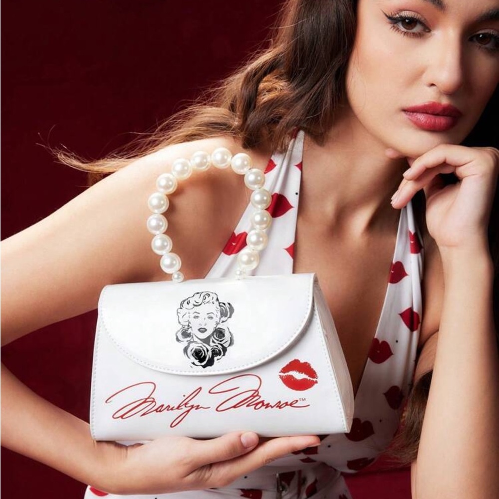 Marilyn Monroe X Rebellious Rose White Faux Pearl Decoration Fashion Handbag